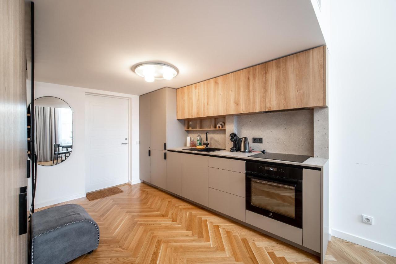 Owl Jazz Apartments - Luxury Apartments In The Heart Of The City カウナス エクステリア 写真