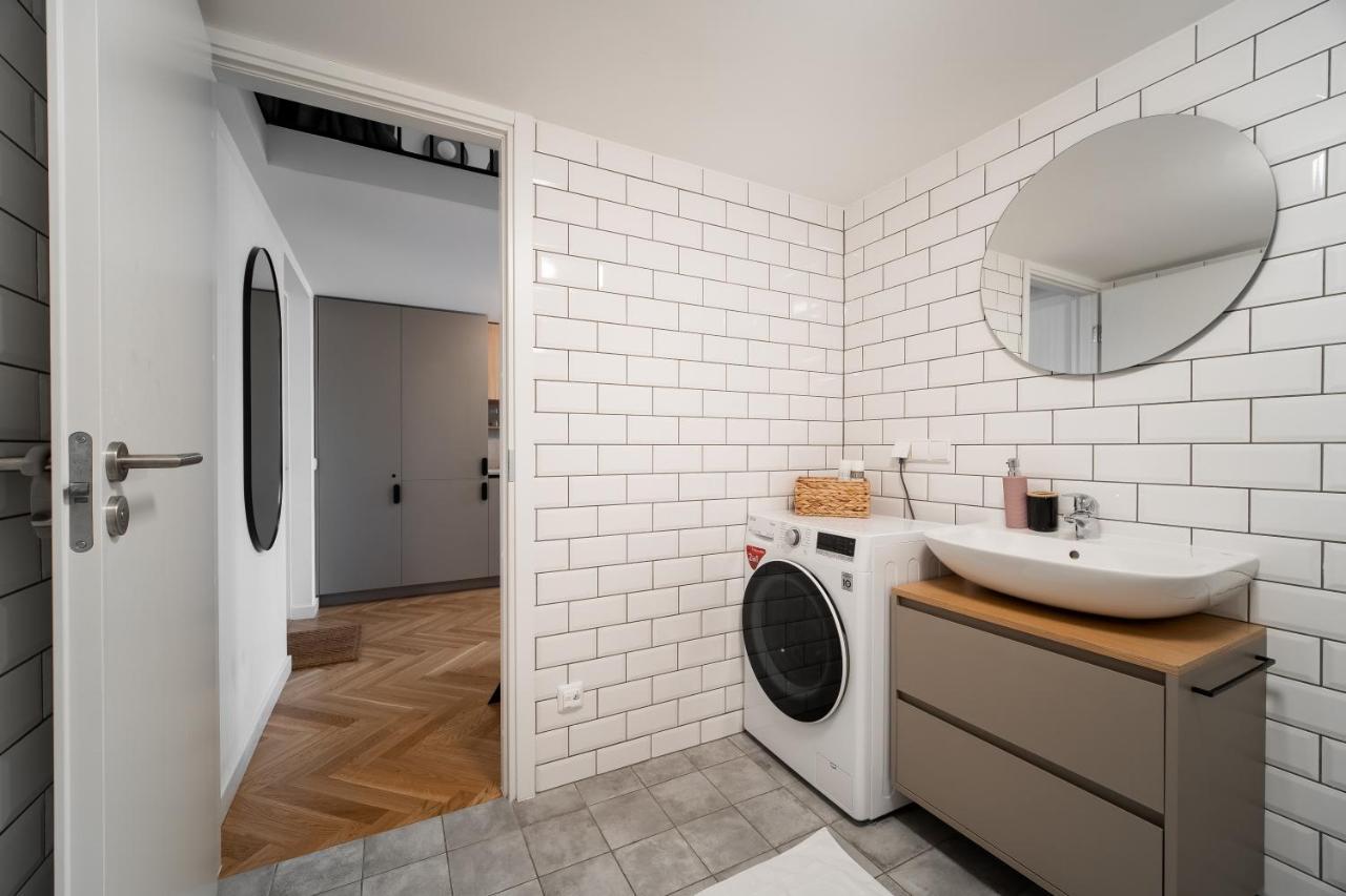 Owl Jazz Apartments - Luxury Apartments In The Heart Of The City カウナス エクステリア 写真