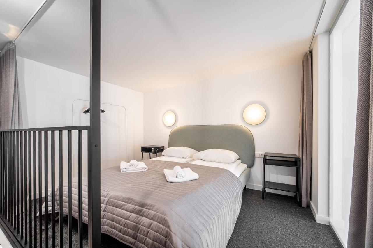 Owl Jazz Apartments - Luxury Apartments In The Heart Of The City カウナス エクステリア 写真