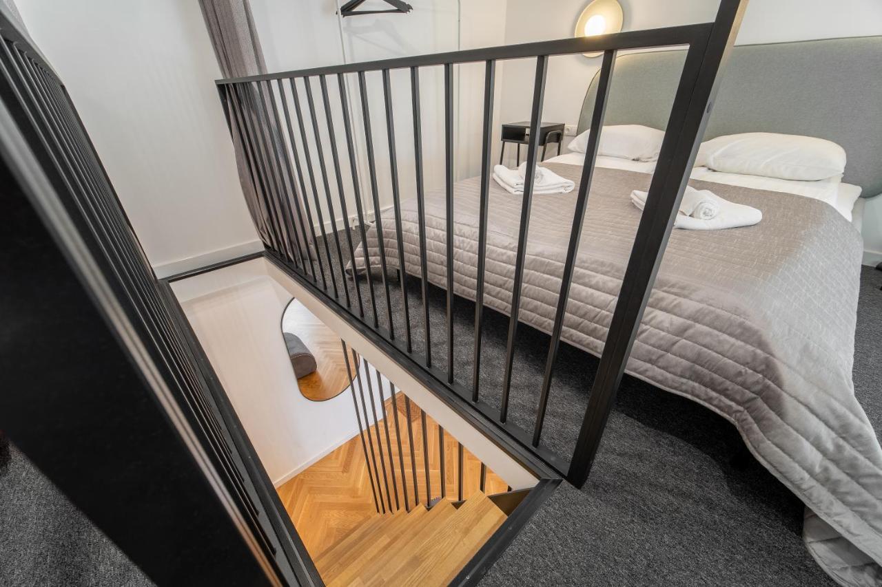 Owl Jazz Apartments - Luxury Apartments In The Heart Of The City カウナス エクステリア 写真