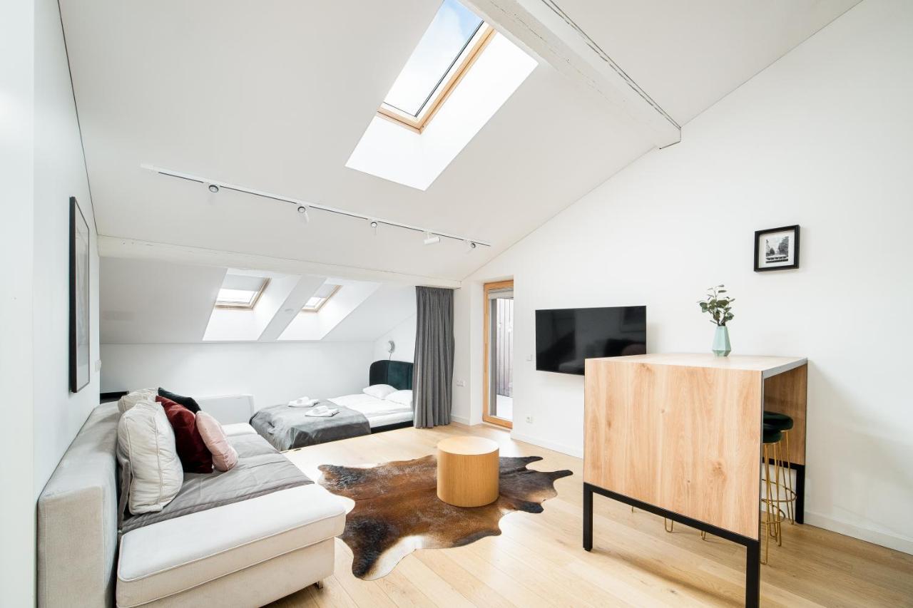 Owl Jazz Apartments - Luxury Apartments In The Heart Of The City カウナス エクステリア 写真