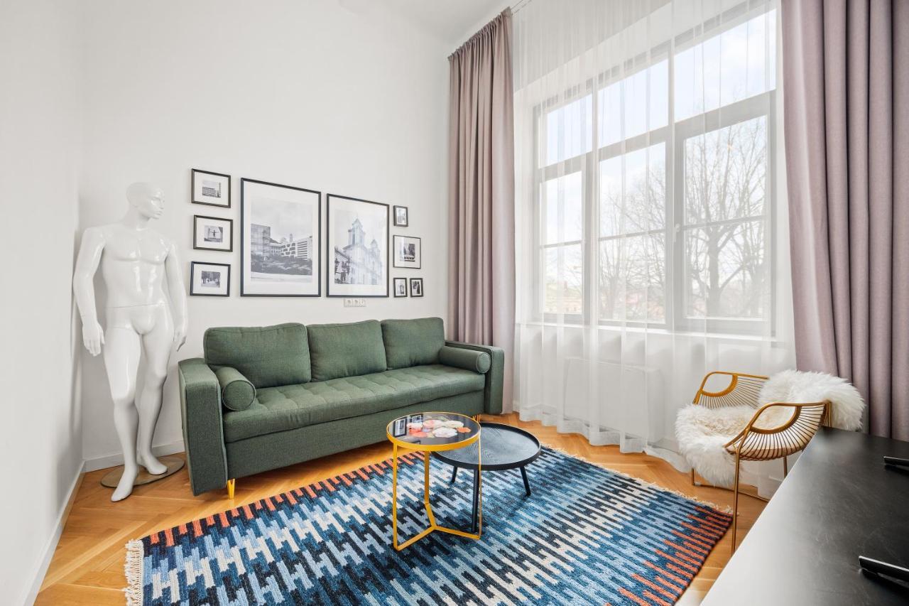 Owl Jazz Apartments - Luxury Apartments In The Heart Of The City カウナス エクステリア 写真