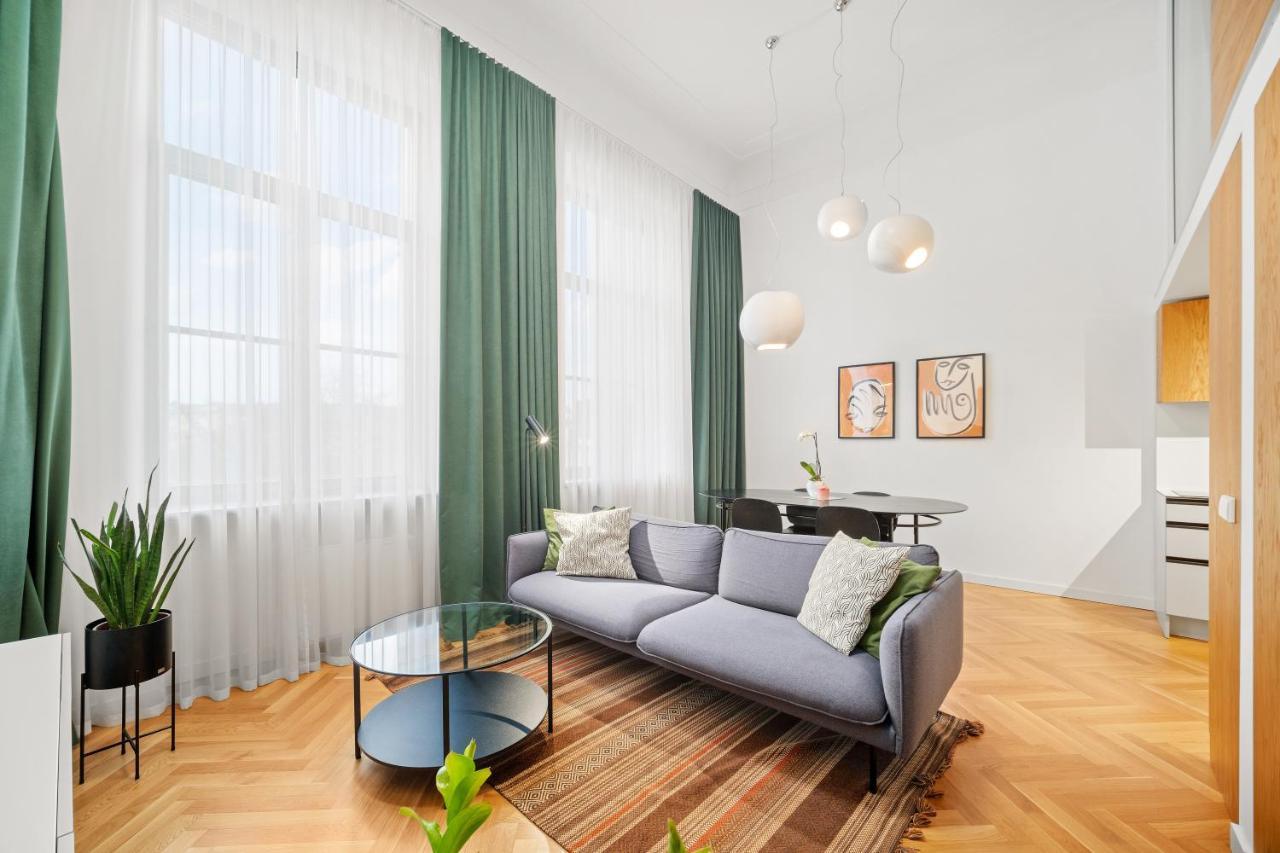 Owl Jazz Apartments - Luxury Apartments In The Heart Of The City カウナス エクステリア 写真